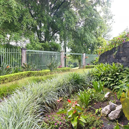 Terrazas De Golf Boutique Hotel-3